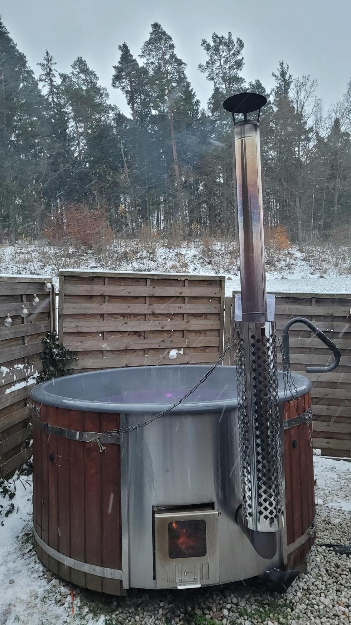 Ruhig Gelegene, Top Moderne Ferienwohnung - Hot Tub Und Sauna Gegen Aufpreis Neuhaus an Der Eger Екстер'єр фото